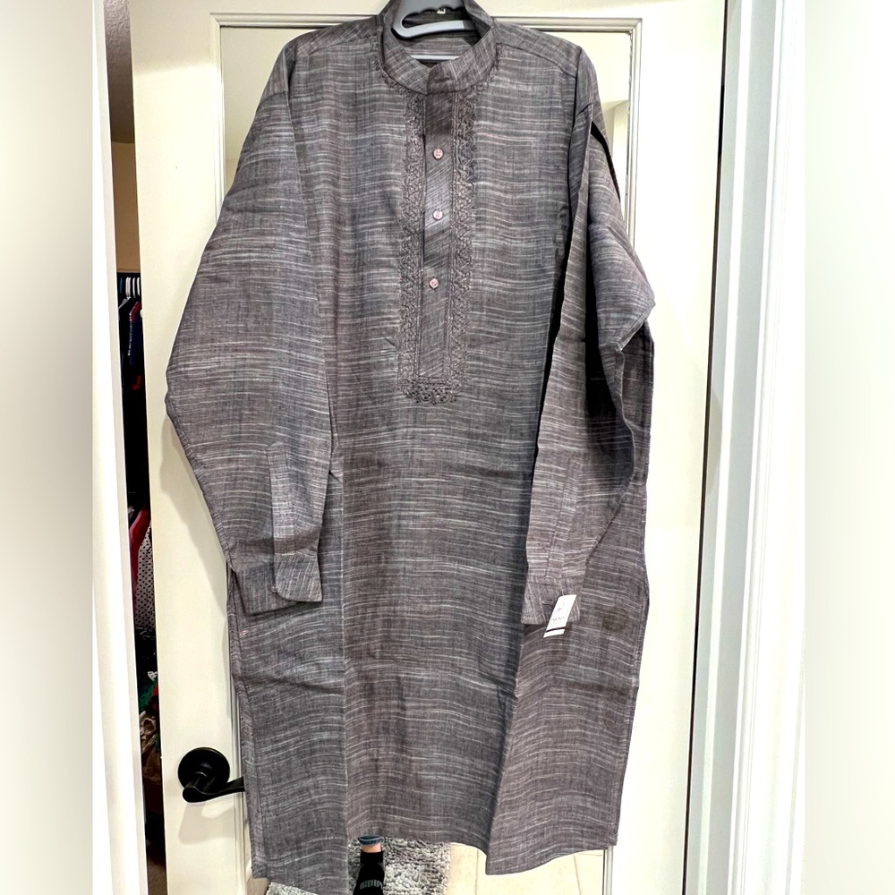 Pakistani Indian Men’s Kurta Sz M NWT 🍀